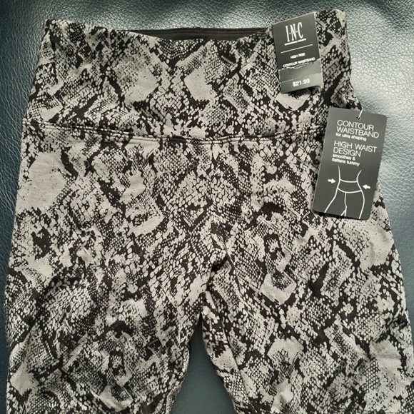 Bike Shorts INC by Macys - Picture 4 of 5